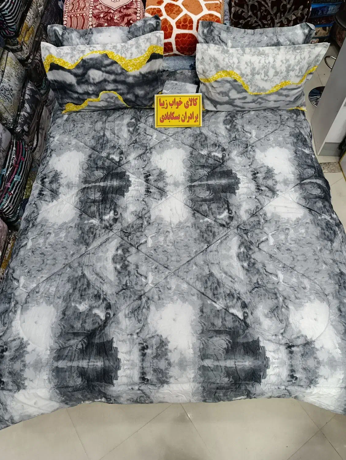روتختی‌لحاف۲دونفره طرح‌سنگ سفیدمشکی‌معروف|سرویس روتختی|مشهد, عیدگاه|دیوار
