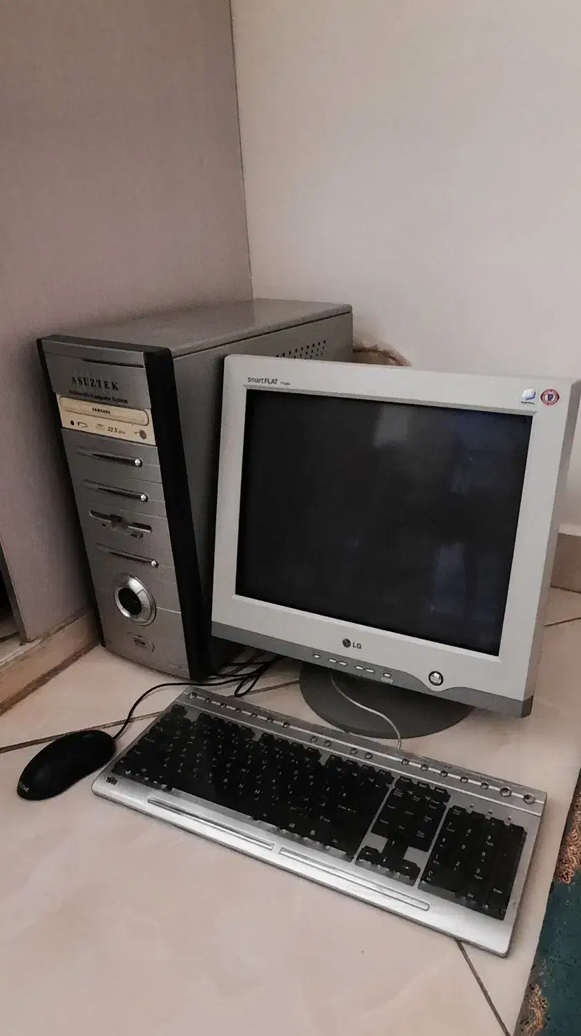 کامپیوتر درحدنو|رایانه رومیزی|ری, دولت‌آباد|دیوار