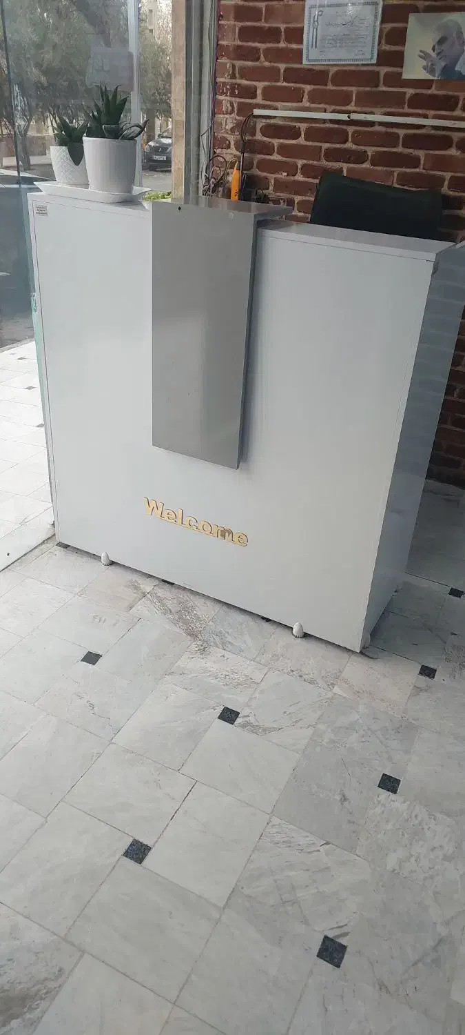 میز مدیریت یا کانتر|فروشگاه و مغازه|قم, پردیسان|دیوار