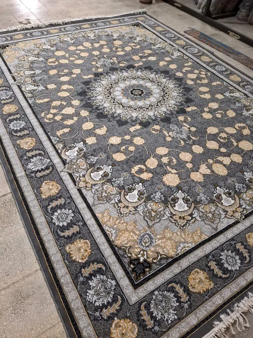 فرش پریسا+)|فرش|اهواز, کوی جانبازان(دانش)|دیوار