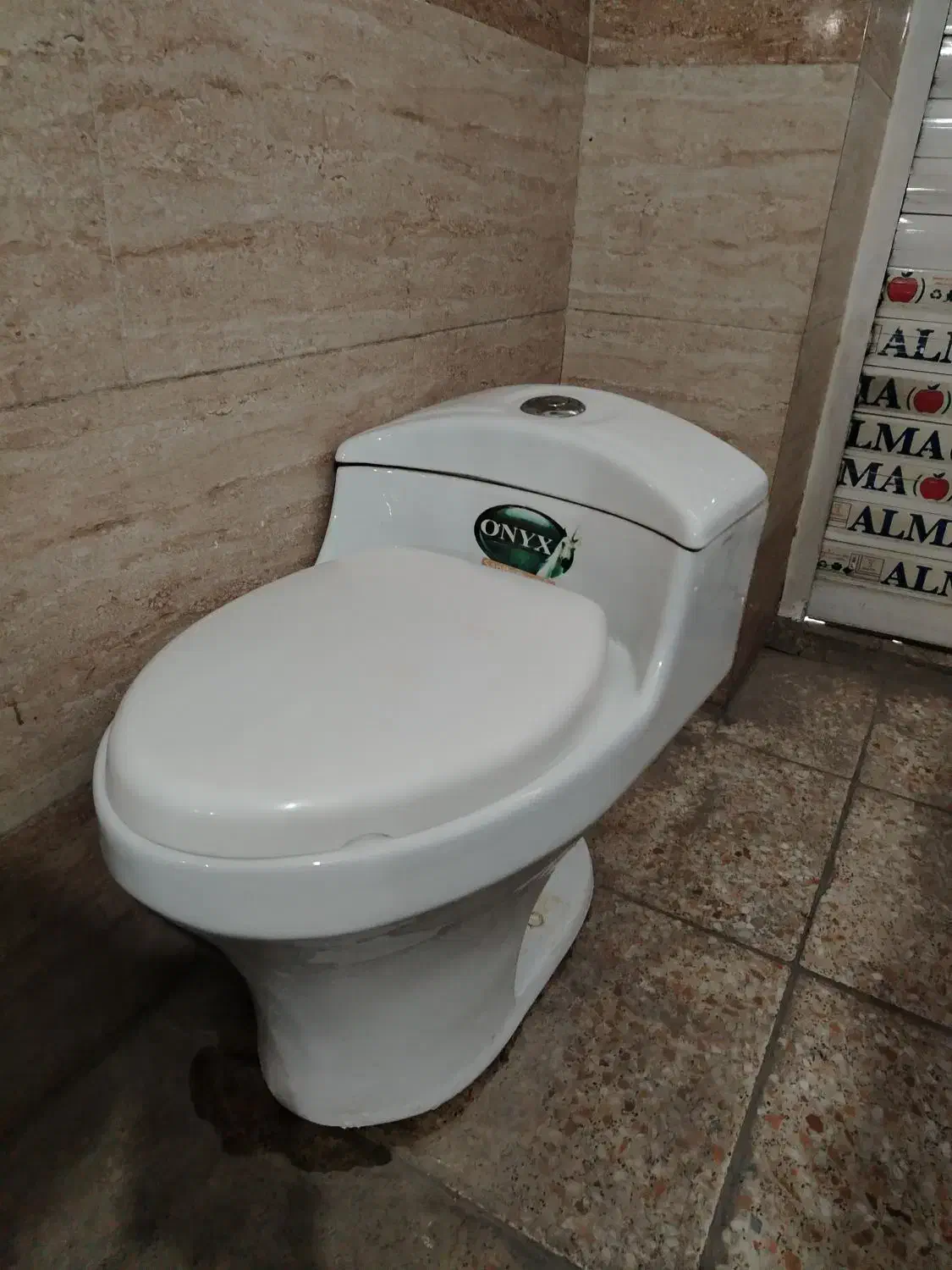 توالت فرنگی کاملا سالم|لوازم سرویس بهداشتی|بهارستان, |دیوار