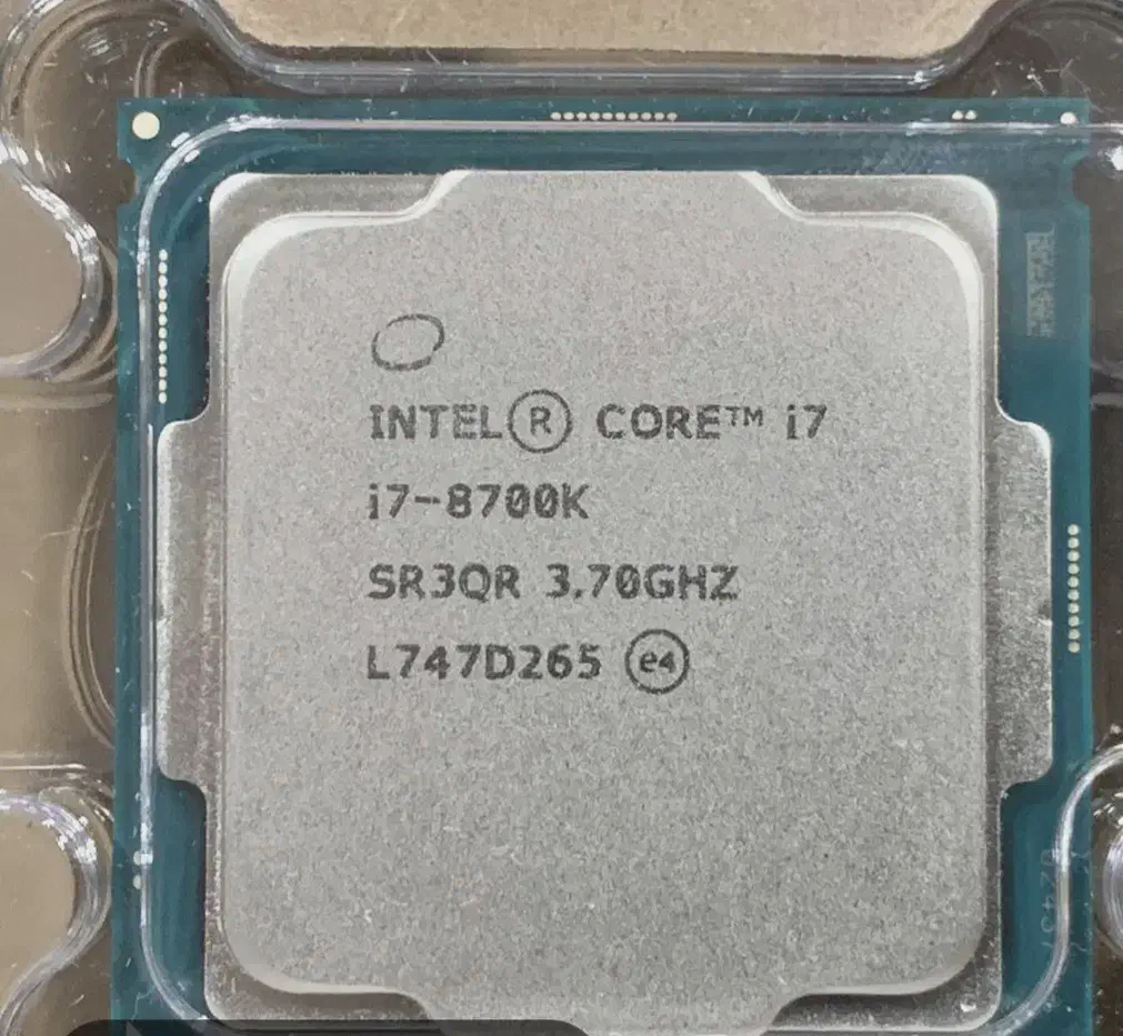 cpu i7 8700k و رم ۱۶ ddr4|قطعات و لوازم جانبی رایانه|تهران, شهرآرا|دیوار