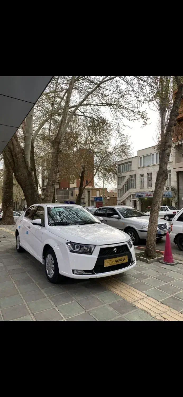 دنا اپشنال 1403/10 خشک سفید اتو شاهو|خودرو سواری و وانت|سنندج, |دیوار