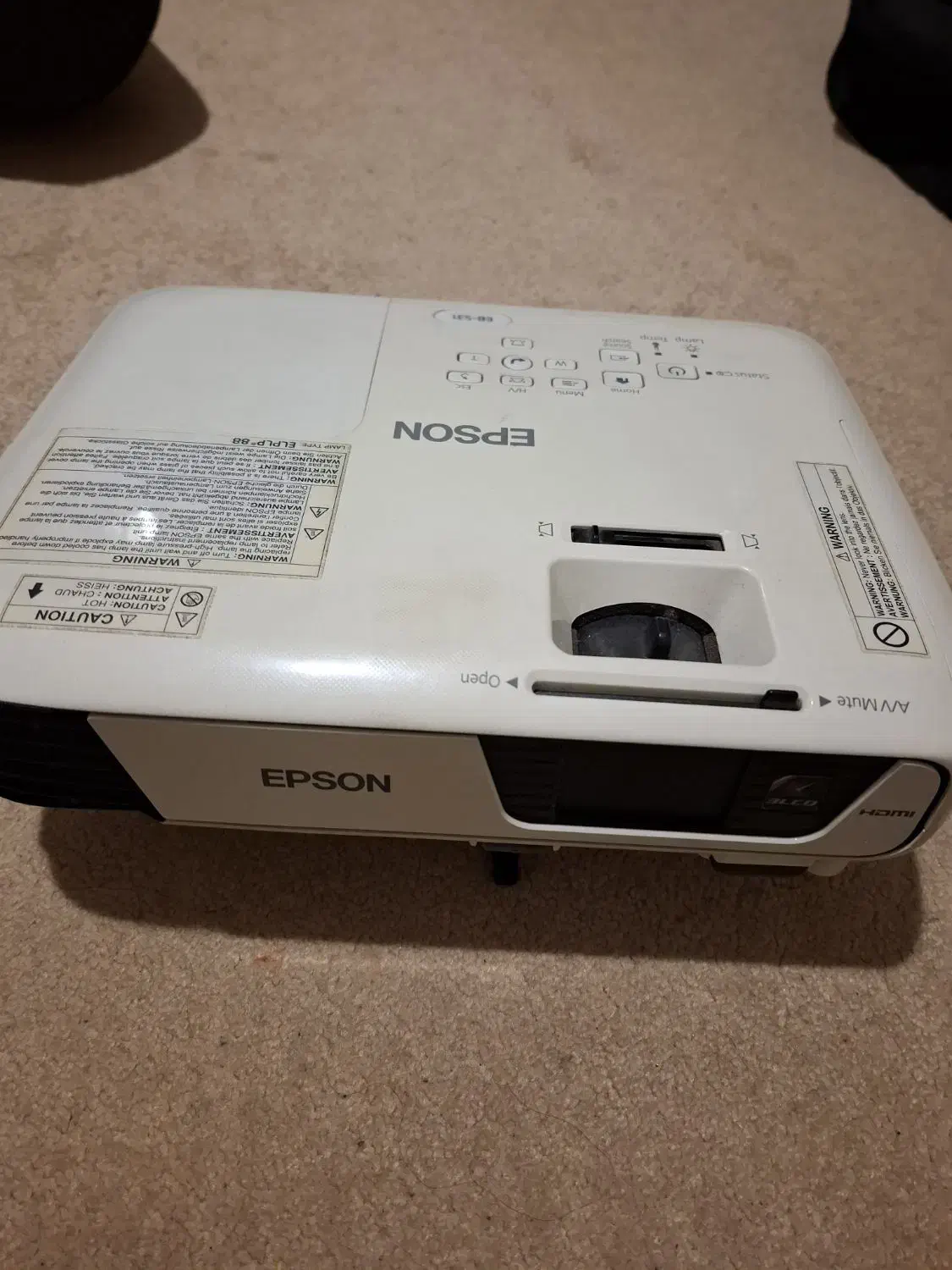 ویدئو  پروژکتور اپسون همراه با اسپیکر|تلویزیون و پروژکتور|کرج, کوی مدرس|دیوار