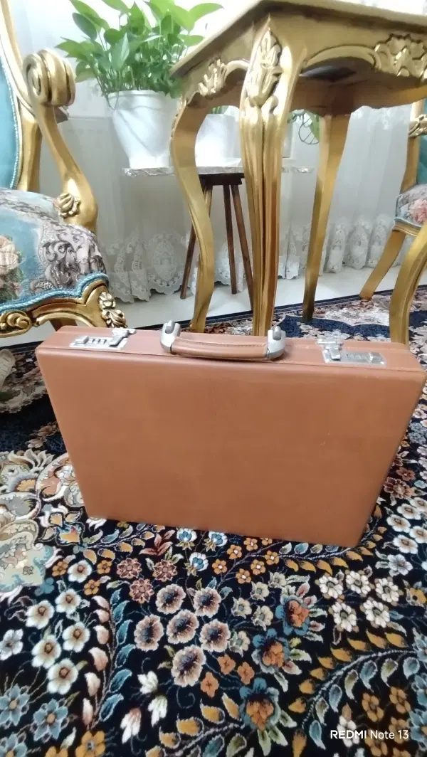 کیف چرم|کیف، کفش، کمربند|مشهد, شاهد (شهرک غرب)|دیوار