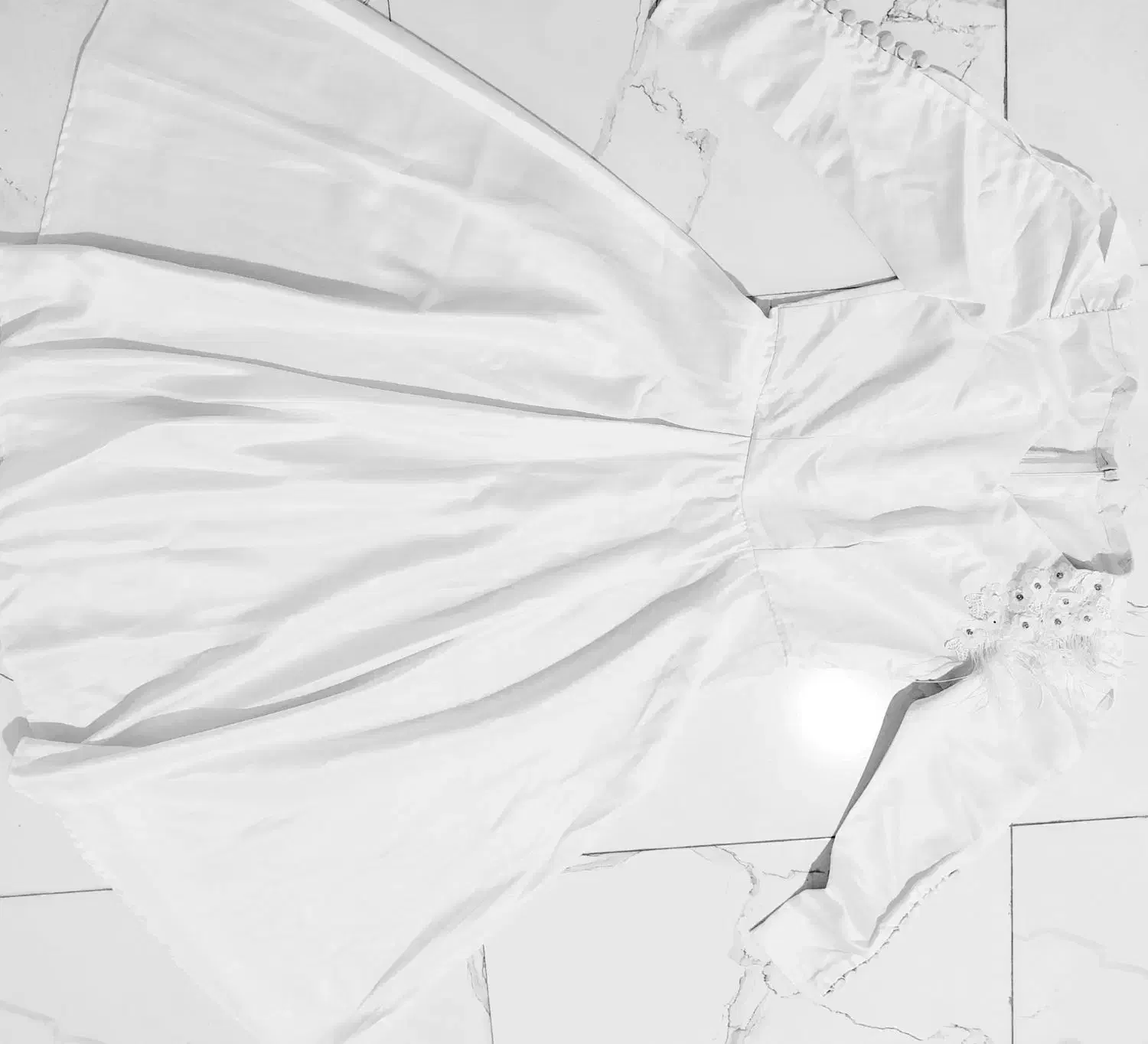 لباس مجلسی|لباس|لوندویل, |دیوار