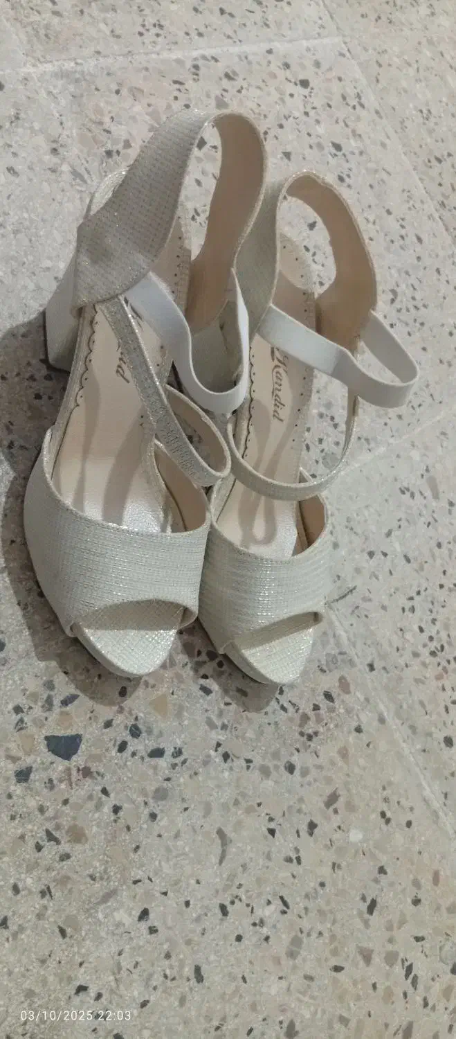 کفش بدون استفاده سایز ۳۹|کیف، کفش، کمربند|ایذه, |دیوار