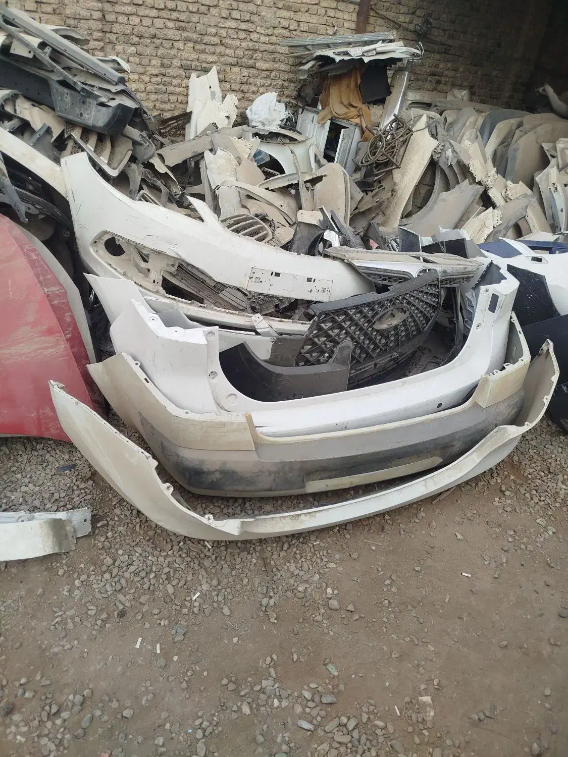 لوازم بدنه چینی و ژاپنی.mvm هیوندا. تویتا.|قطعات یدکی و لوازم جانبی|خاوران, |دیوار