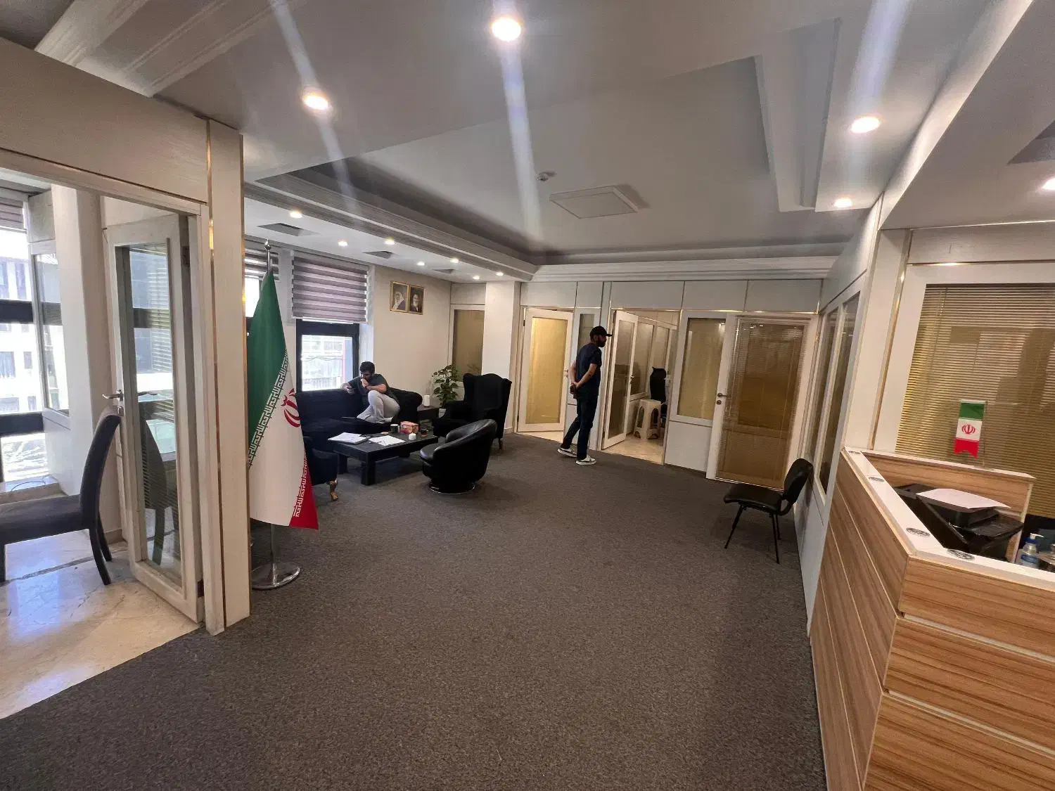 واحد سند اداری ۵۵ متری ۷۰ متری و۱۲۰|اجارهٔ دفتر کار، اتاق اداری، مطب|تهران, فاطمی|دیوار