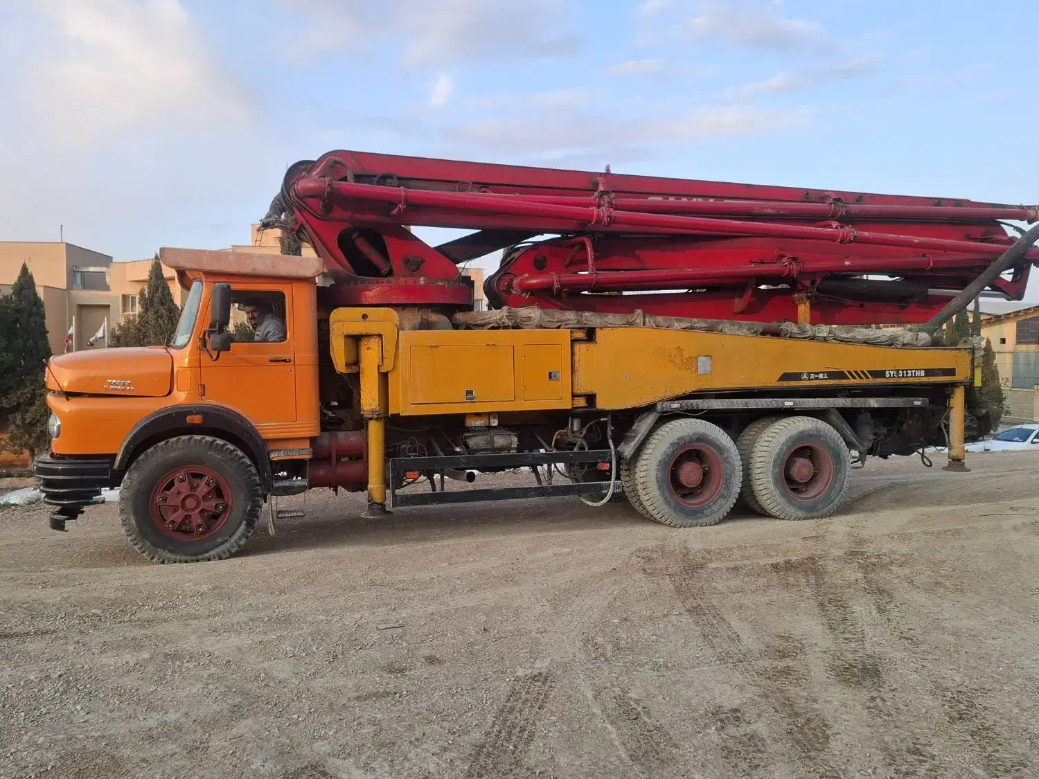 فروش پمپ بتن|مصالح و تجهیزات ساختمان|شیراز, شهرک قمشه|دیوار