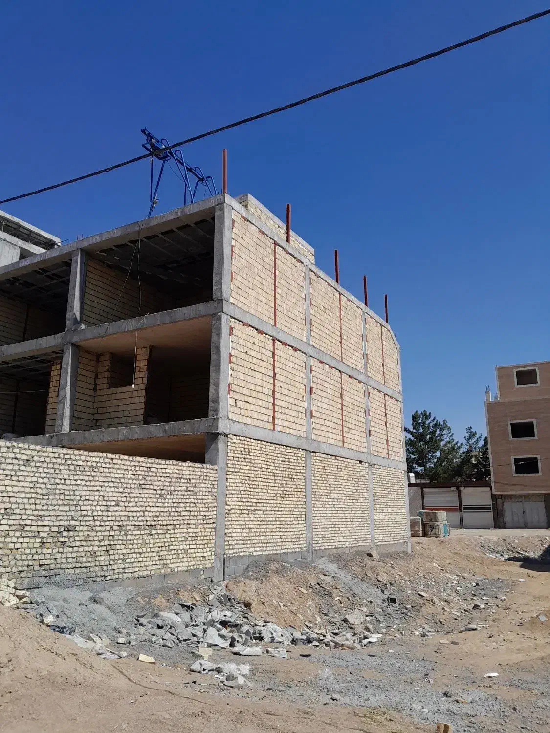 بنا وبنایی ساختمان کلی وجزعی|خدمات پیشه و مهارت|شاهینشهر, نظامی|دیوار