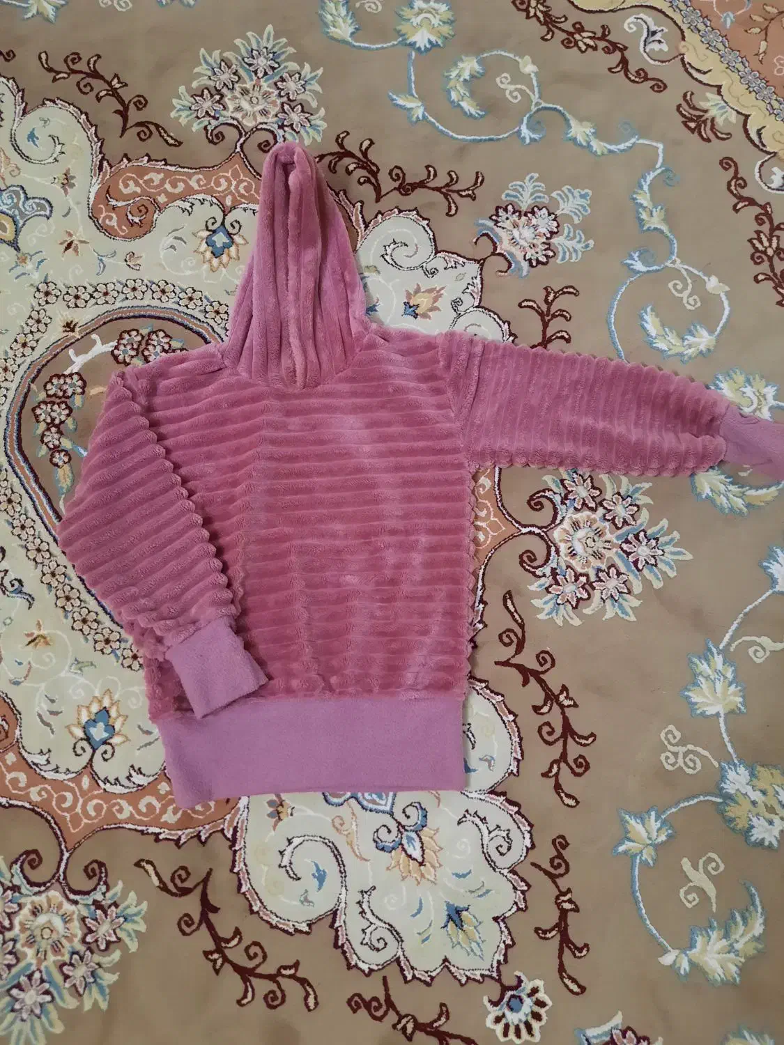 هودی و پیراهن دخترانه|کفش و لباس بچه|تربت‌حیدریه, نواب صفوی|دیوار