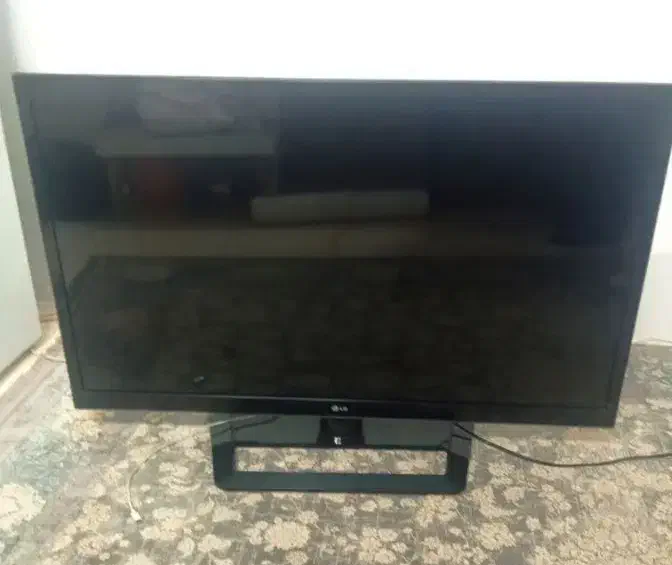 ال ای دی الجی۴۲|تلویزیون و پروژکتور|اردبیل, |دیوار