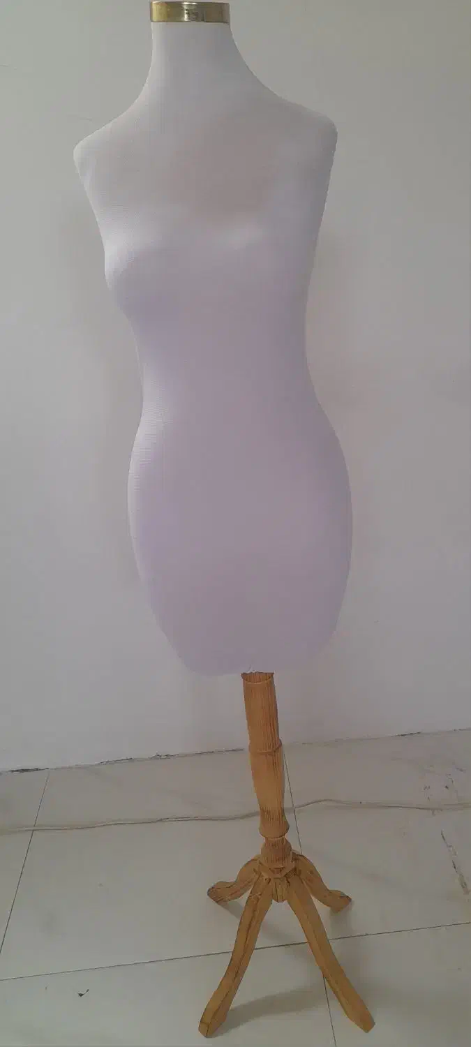 مانکن سوزن خور سایز ۴۲|لوازم خیاطی و بافتنی|کبودرآهنگ, |دیوار