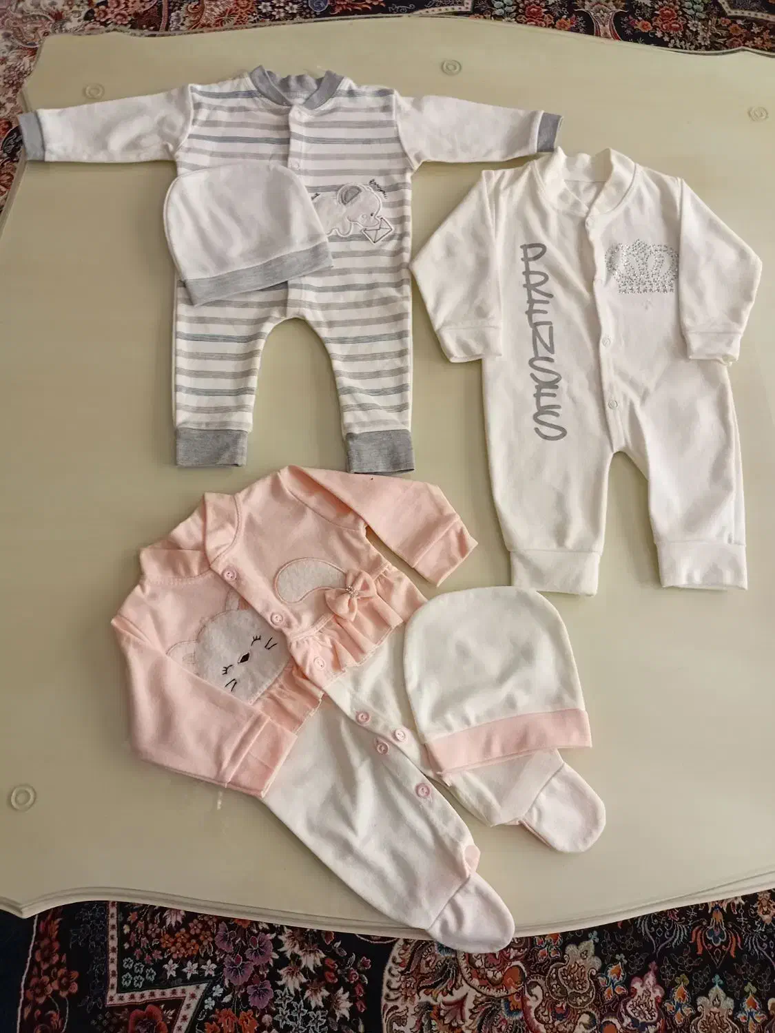 لباس بچه گانه|کفش و لباس بچه|پردیس, فاز ۱|دیوار