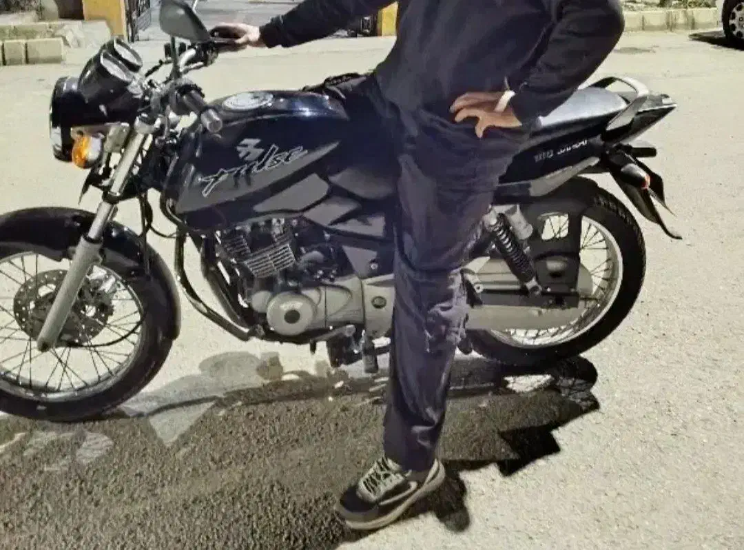 موتور پالس،۱۸۰|دوچرخه، اسکیت، اسکوتر|بجنورد, |دیوار