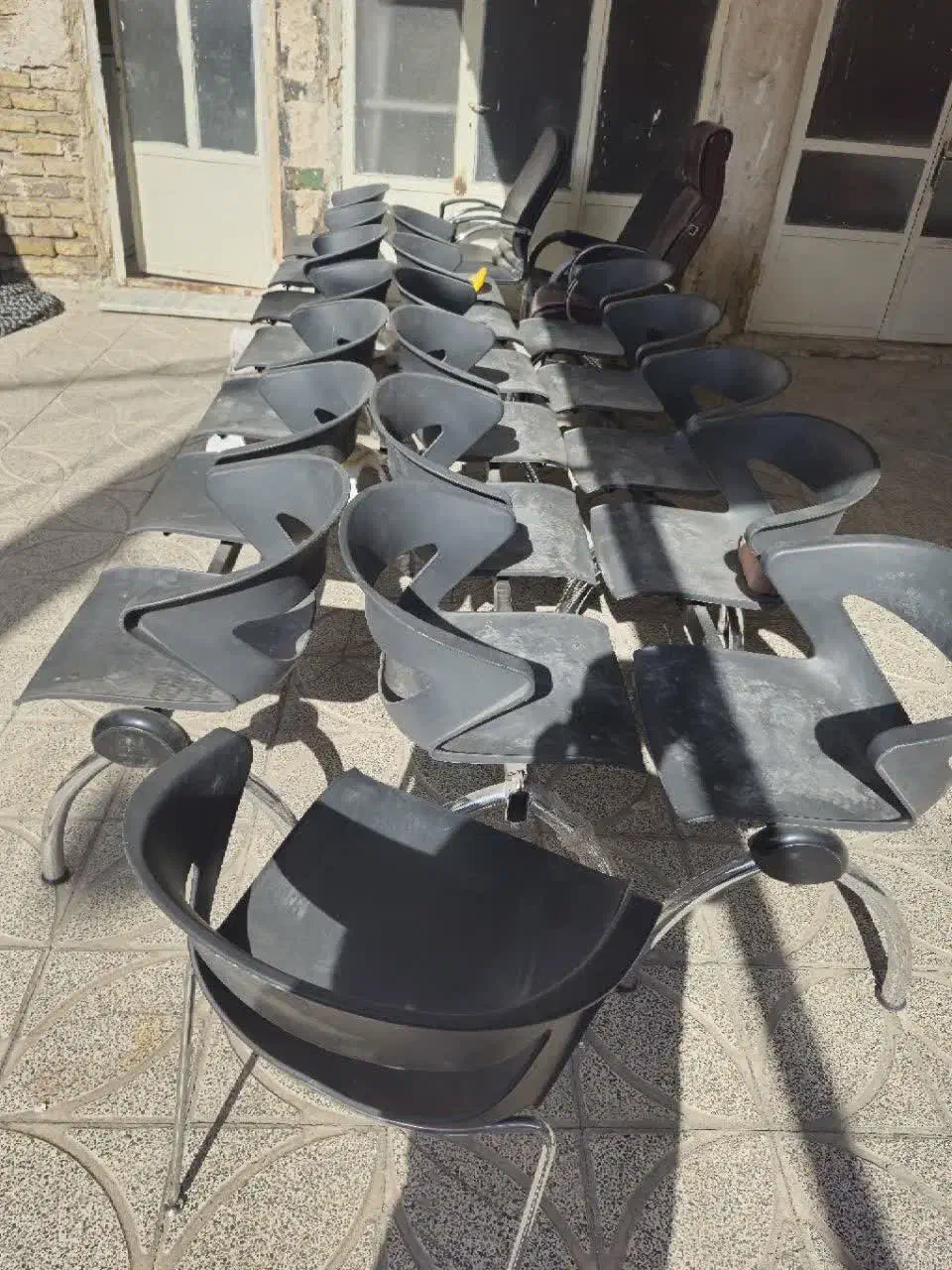 صندلی انتظارکیکا|صندلی و نیمکت|زنجان, |دیوار