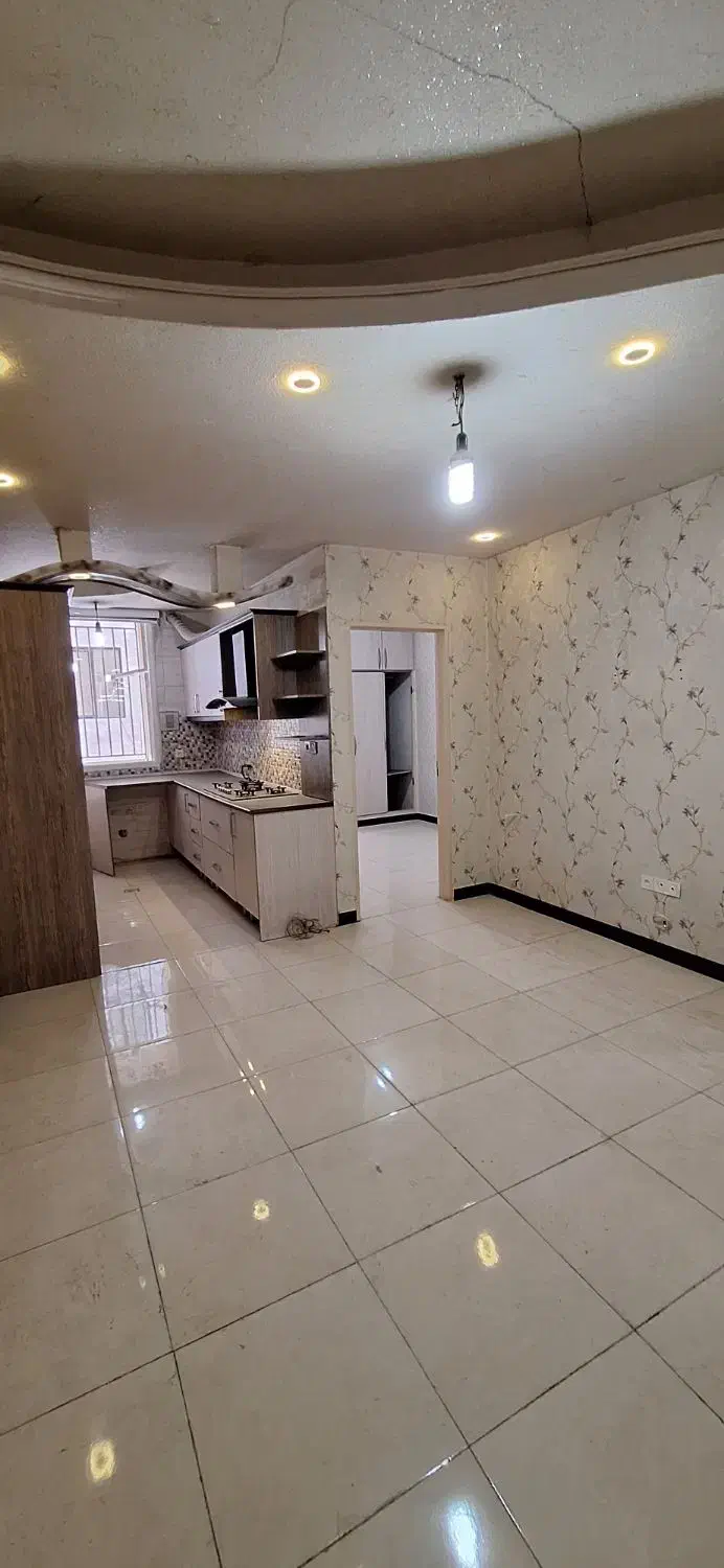 45 متر / دکتر هوشیار / خوش نقشه / آسانسوردار/تخلیه