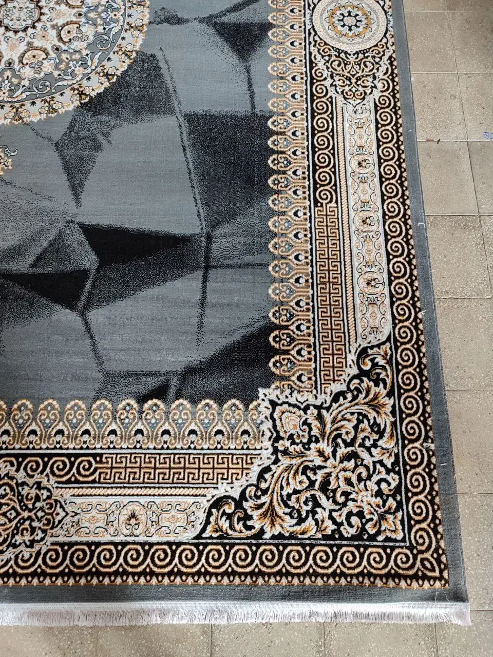 فرش نقشه مرمر ۱۲ - ۹ - ۶ متری نو در سه رنگ|فرش|بروجرد, |دیوار