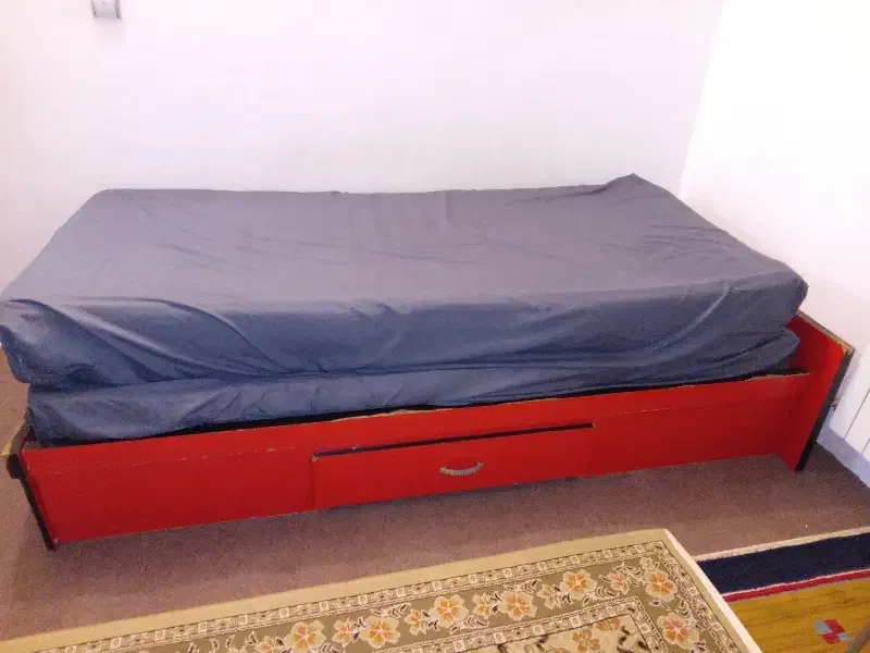 تخت یک نفره|تخت و سرویس خواب|بندر انزلی, مسکن مهر|دیوار