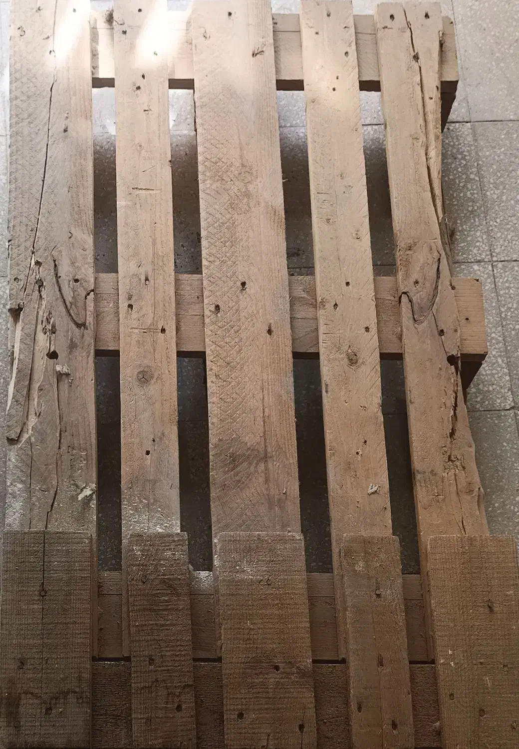 پالت چوبی|عمده‌فروشی|آران و بیدگل, |دیوار