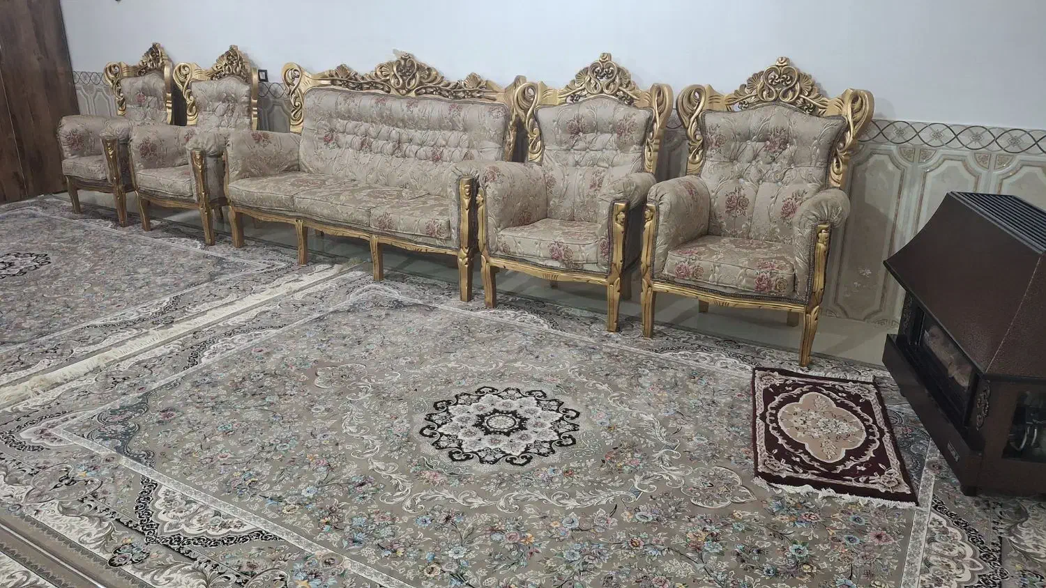 مبل|مبلمان خانگی و میز عسلی|ماهیدشت, |دیوار