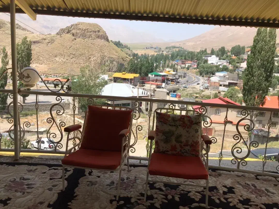 پلور خانه باغ ۵۰۰ متری سنددار دو نبش|فروش خانه و ویلا|رینه, |دیوار