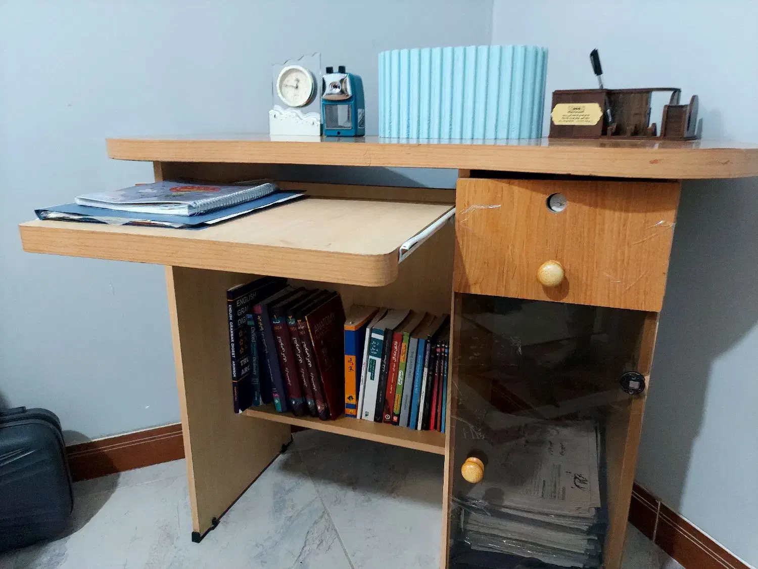 میز مطالعه|میز تحریر و کامپیوتر|کوهدشت, |دیوار