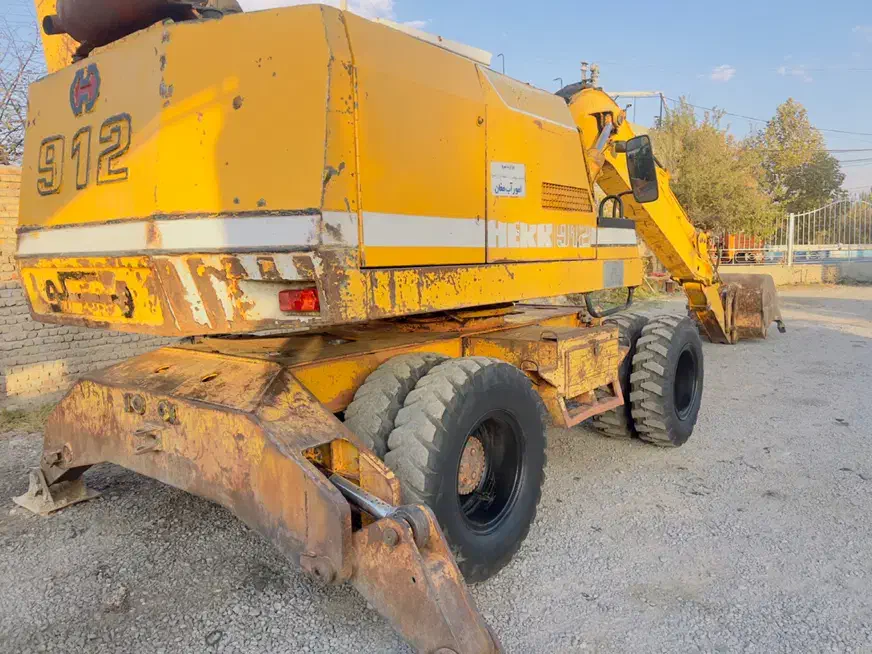 فروش بیل مکانیکی لاستیکی هپکو ۹۱۲|خودرو سنگین|تهران, آذری|دیوار