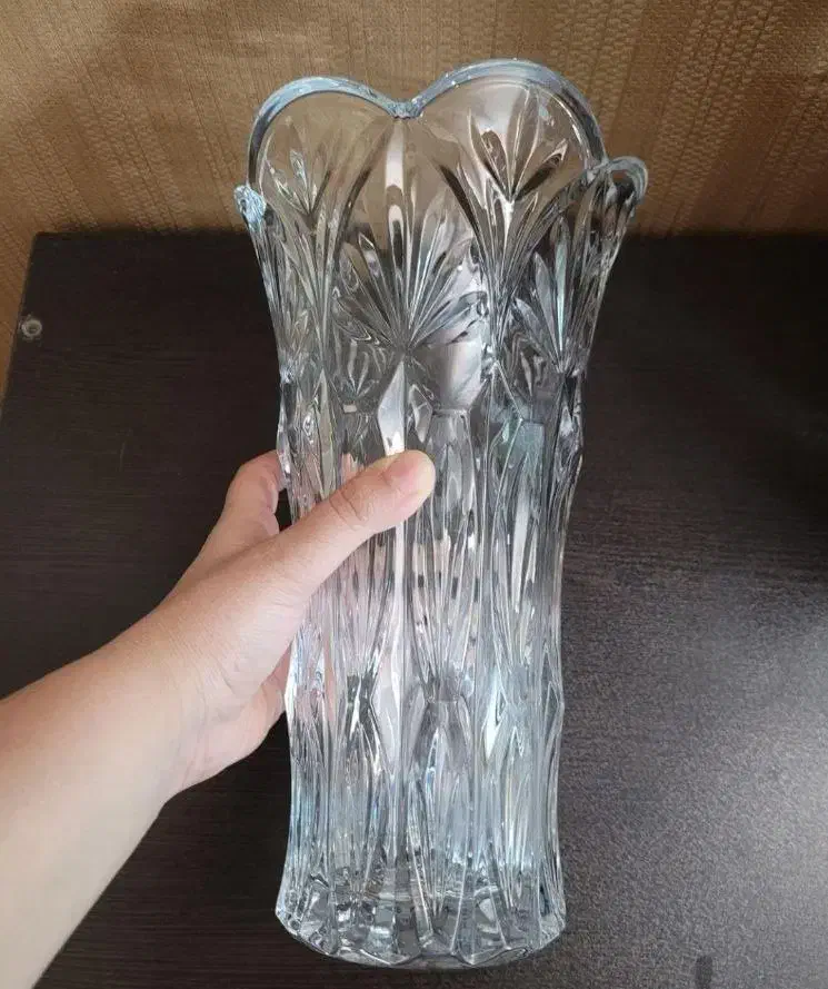 گلدان کریستال ژاپن|ظروف سرو و پذیرایی|تبریز, |دیوار