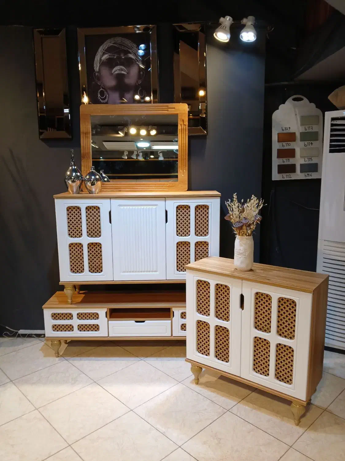 آینه کنسول مبلمان راحتی جلو مبلی عسلی|بوفه، ویترین، کنسول|ساری, |دیوار