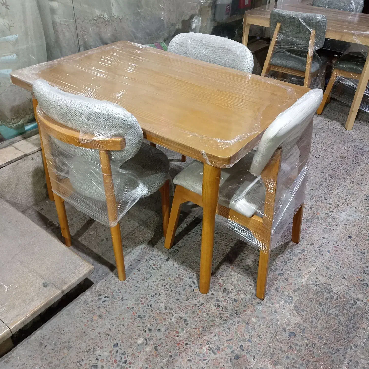 مبل پاندا|مبلمان خانگی و میز عسلی|پرند, فاز ۳|دیوار