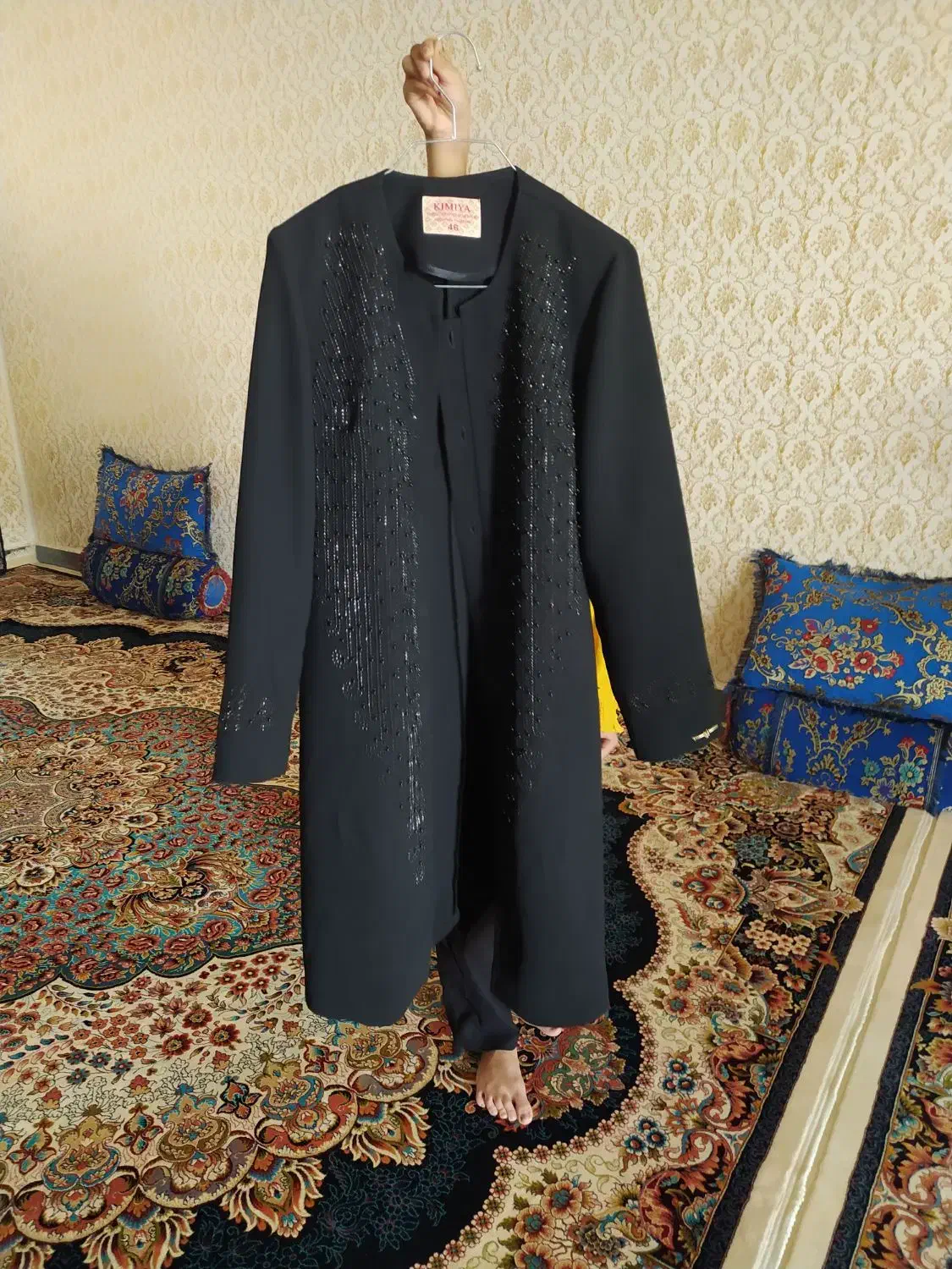 مانتو مجلسی|لباس|باغ ملک, |دیوار