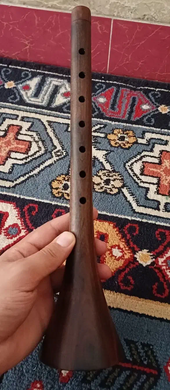 سرنا خوش صدا|سازهای بادی|خرم‌آباد, |دیوار