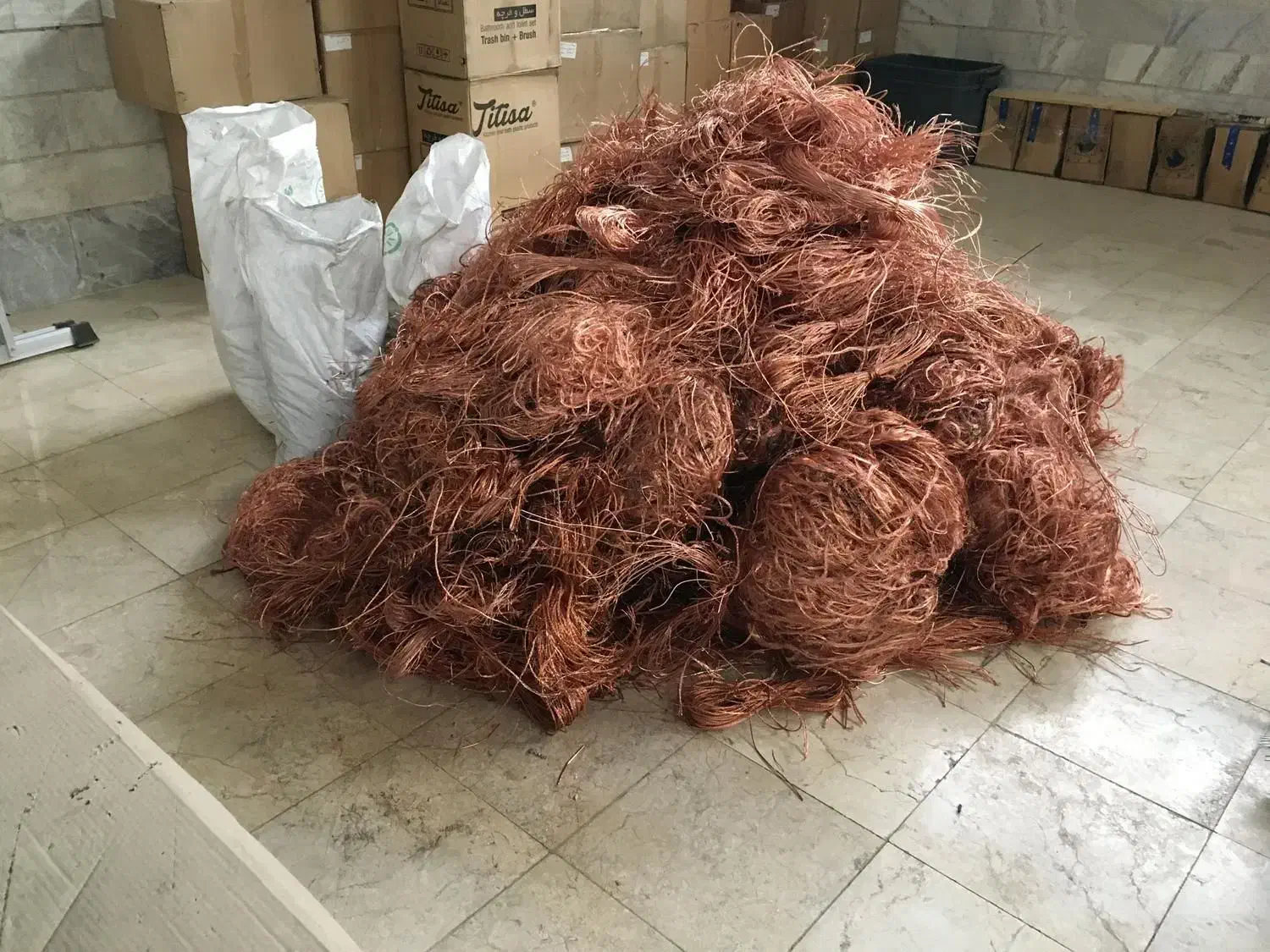 خریدار ضایعات مس و برنج و آهن هستم|خدمات پیشه و مهارت|نجف‌آباد, ویلاشهر|دیوار