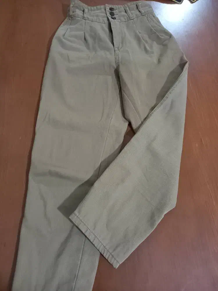 مانتو شلوار و شومیز|لباس|مرودشت, فرهنگ|دیوار