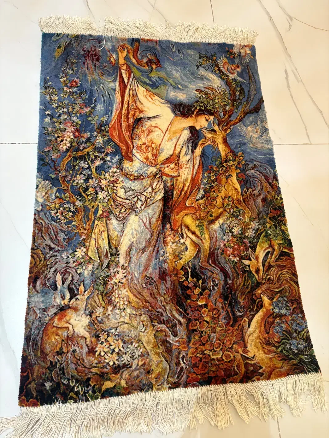 قالیچه دستبافت طرح بوسه آهو|فرش|تهران, گلستان (شهرک راه آهن)|دیوار