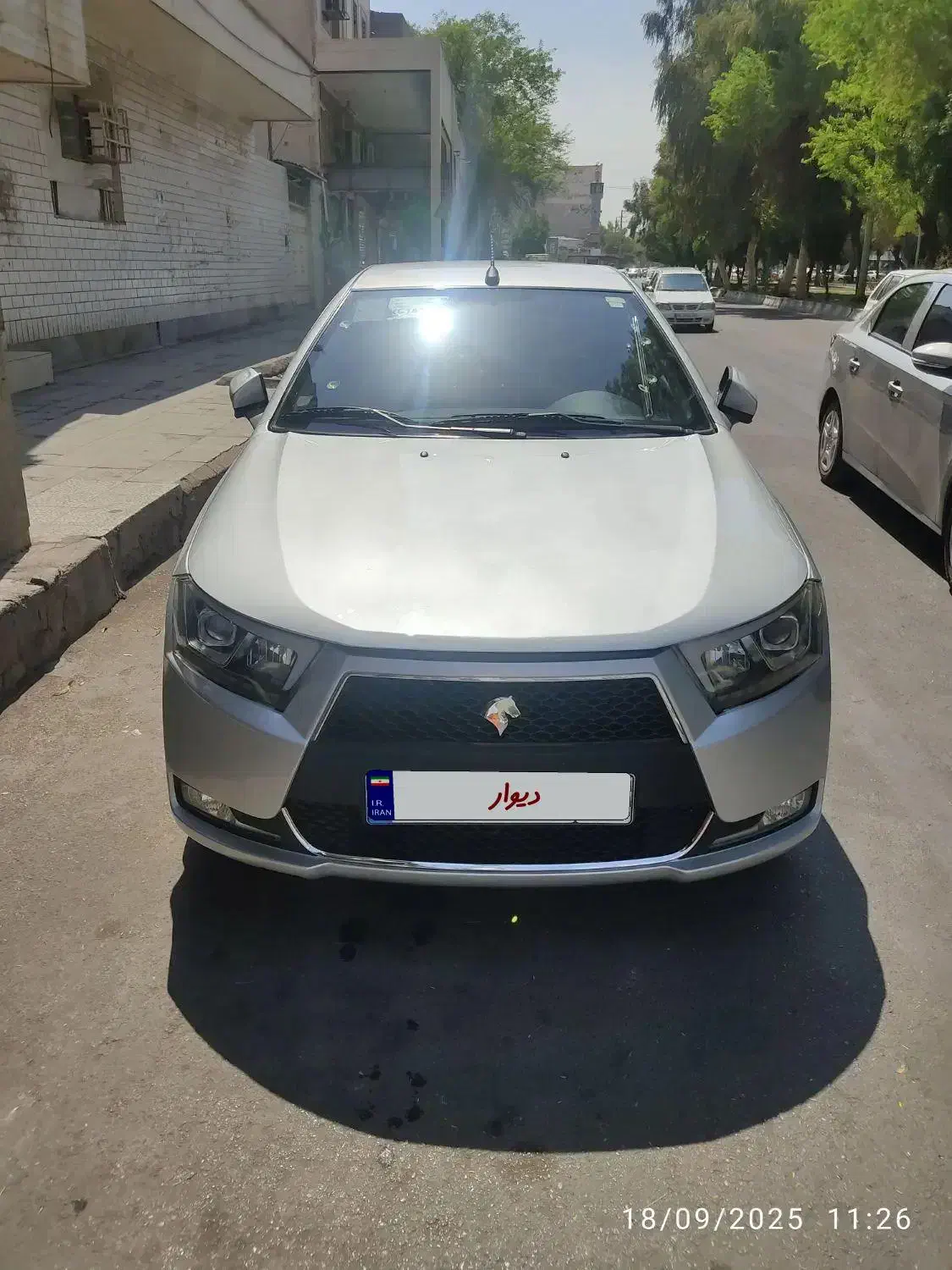 دنا پلاس مدل ۹۸ نقره ای متالیک|خودرو سواری و وانت|اهواز, فاز ۲ پادادشهر|دیوار