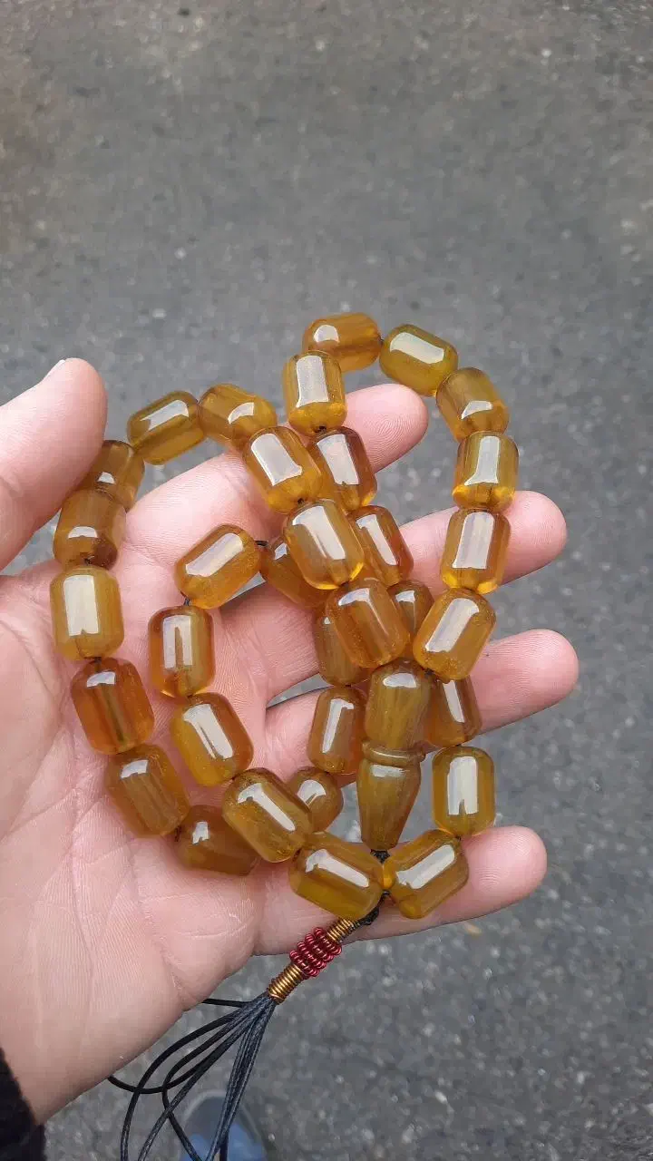 تسبیح قدیمی|کلکسیون اشیاء عتیقه|کرمانشاه, |دیوار