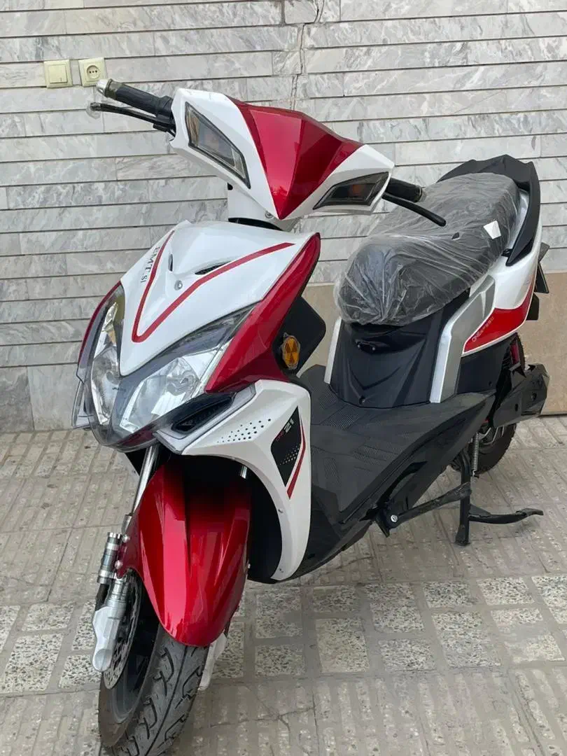 emtمدل۱۴۰۴ صفر|موتورسیکلت|اصفهان, برازنده|دیوار