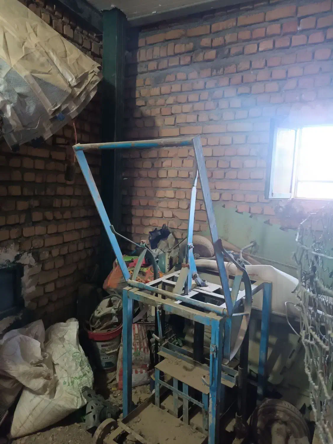 بلوک زن دستی|ابزارآلات|چگنی, |دیوار