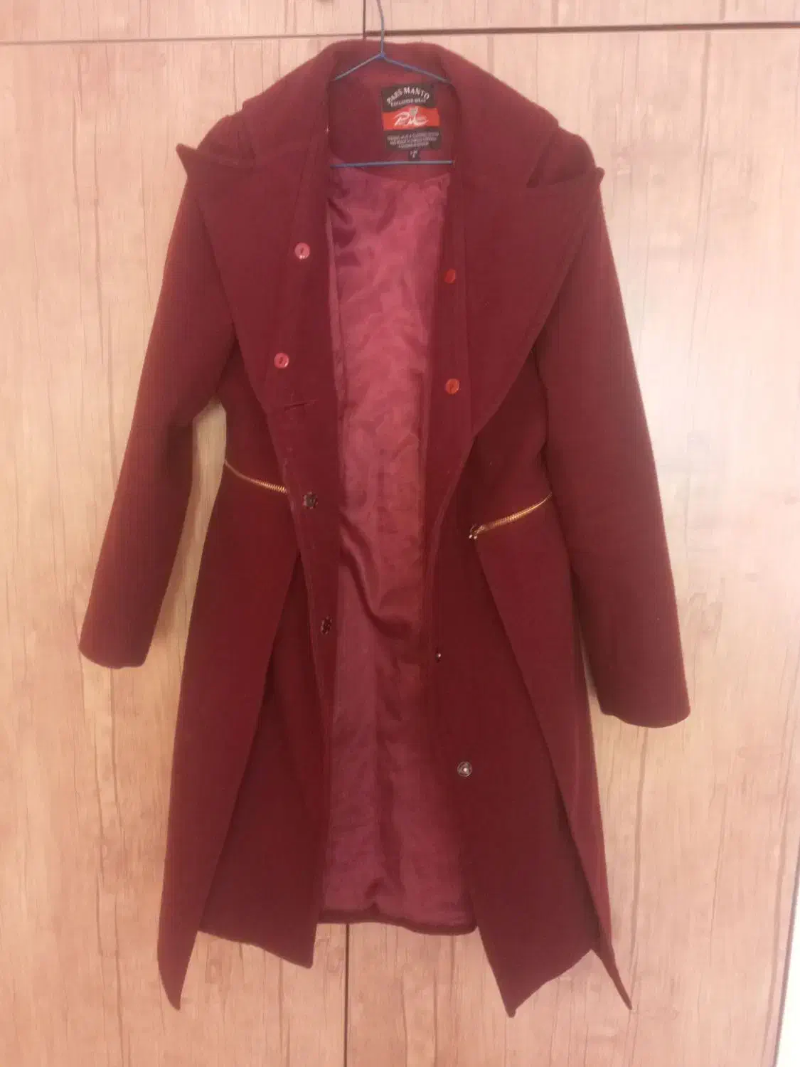 پالتو و کاپشن|لباس|پردیس, فاز ۳|دیوار