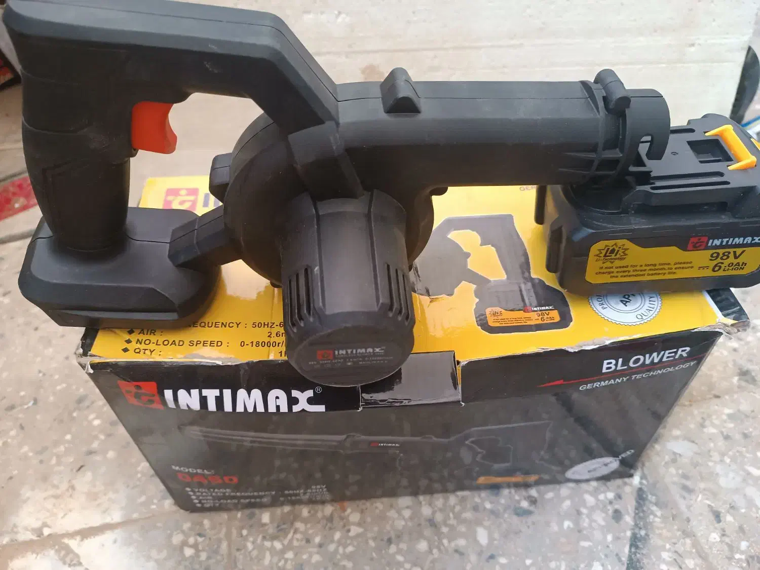 جارو و بلوور  شارژی اینتیمکس|جاروبرقی، جارو شارژی، بخارشو|میبد, |دیوار