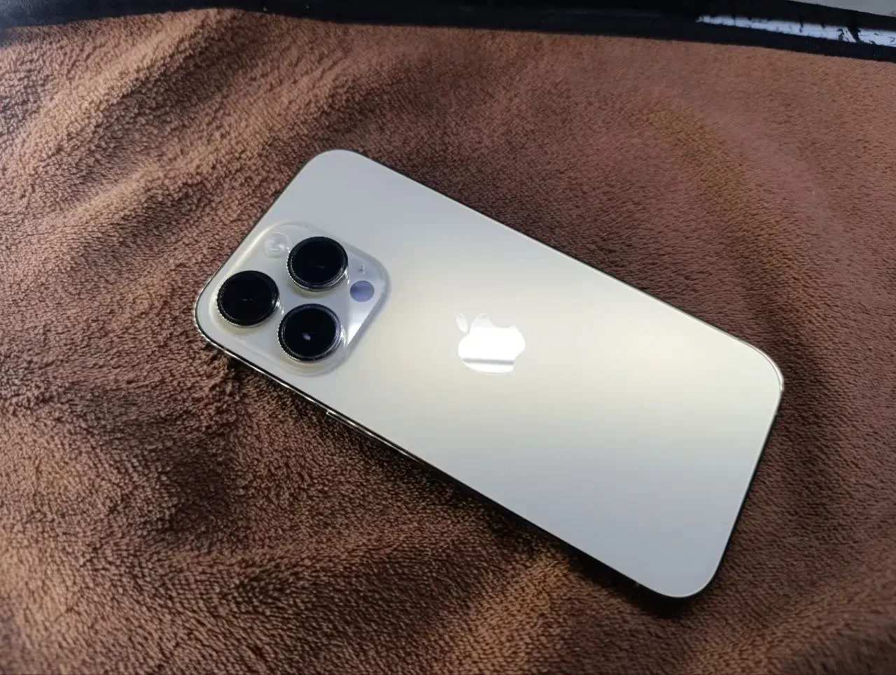 iphone 14pro|موبایل|قم, خاکفرج|دیوار