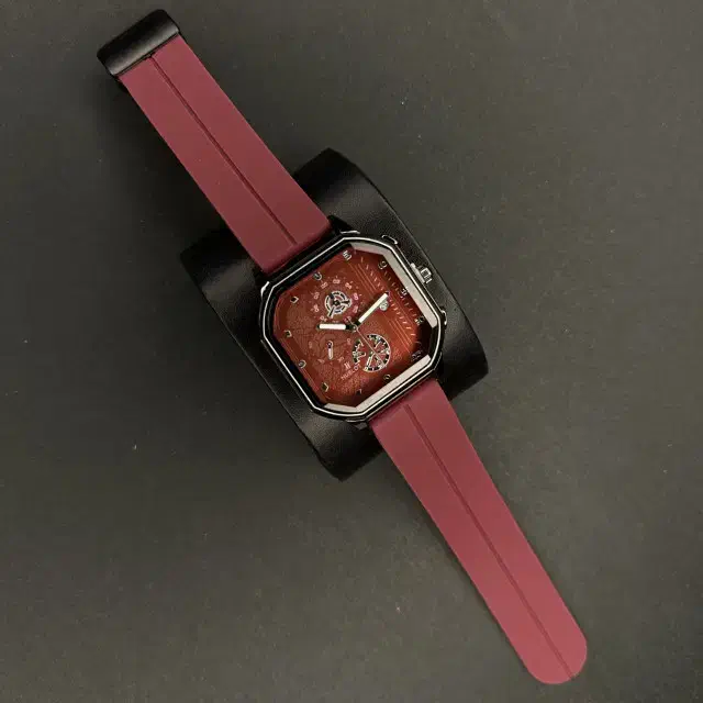 ساعت هابلوت سیلیکونی|ساعت|میبد, |دیوار