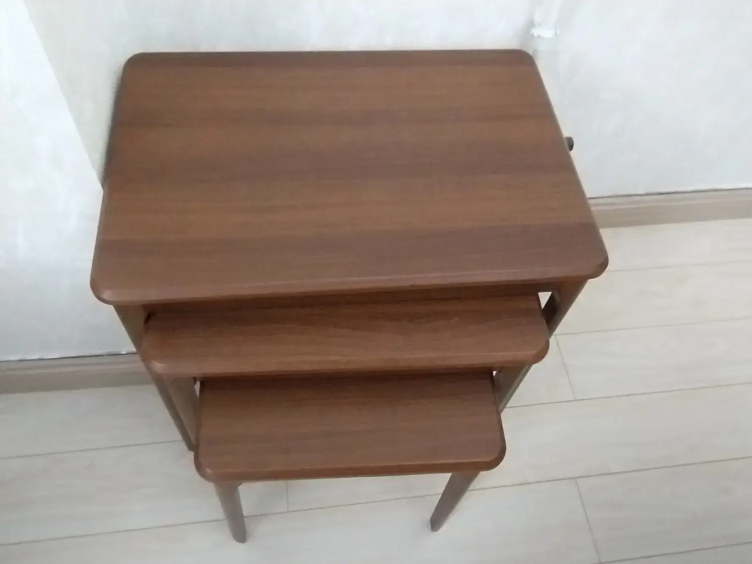 میز جلو مبلی و 3 عدد عسلی|مبلمان خانگی و میز عسلی|رشت, پورسینا|دیوار