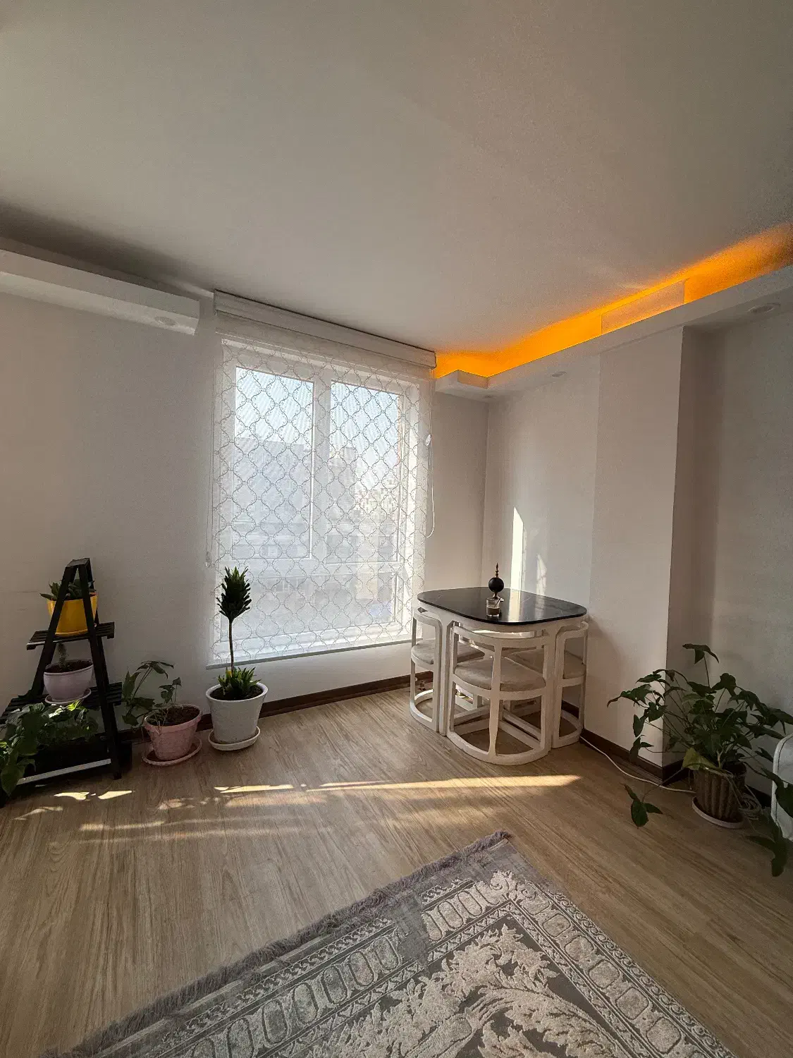 آپارتمان ۹۰ متری دوخواب لوکس