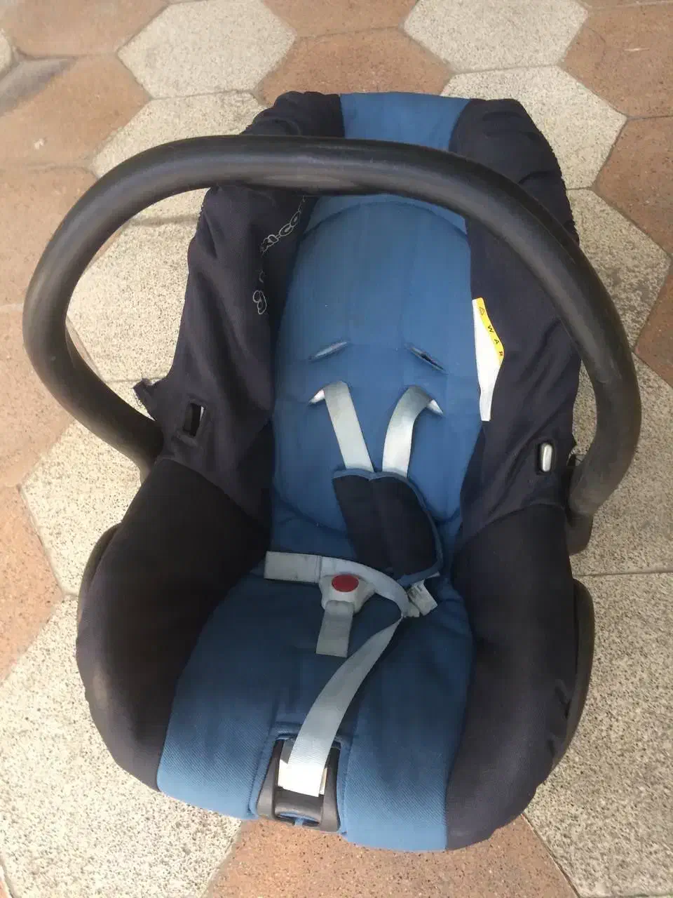 کالسکه و کریر مکسی کوزی|کالسکه و لوازم جانبی|اشکنان, |دیوار