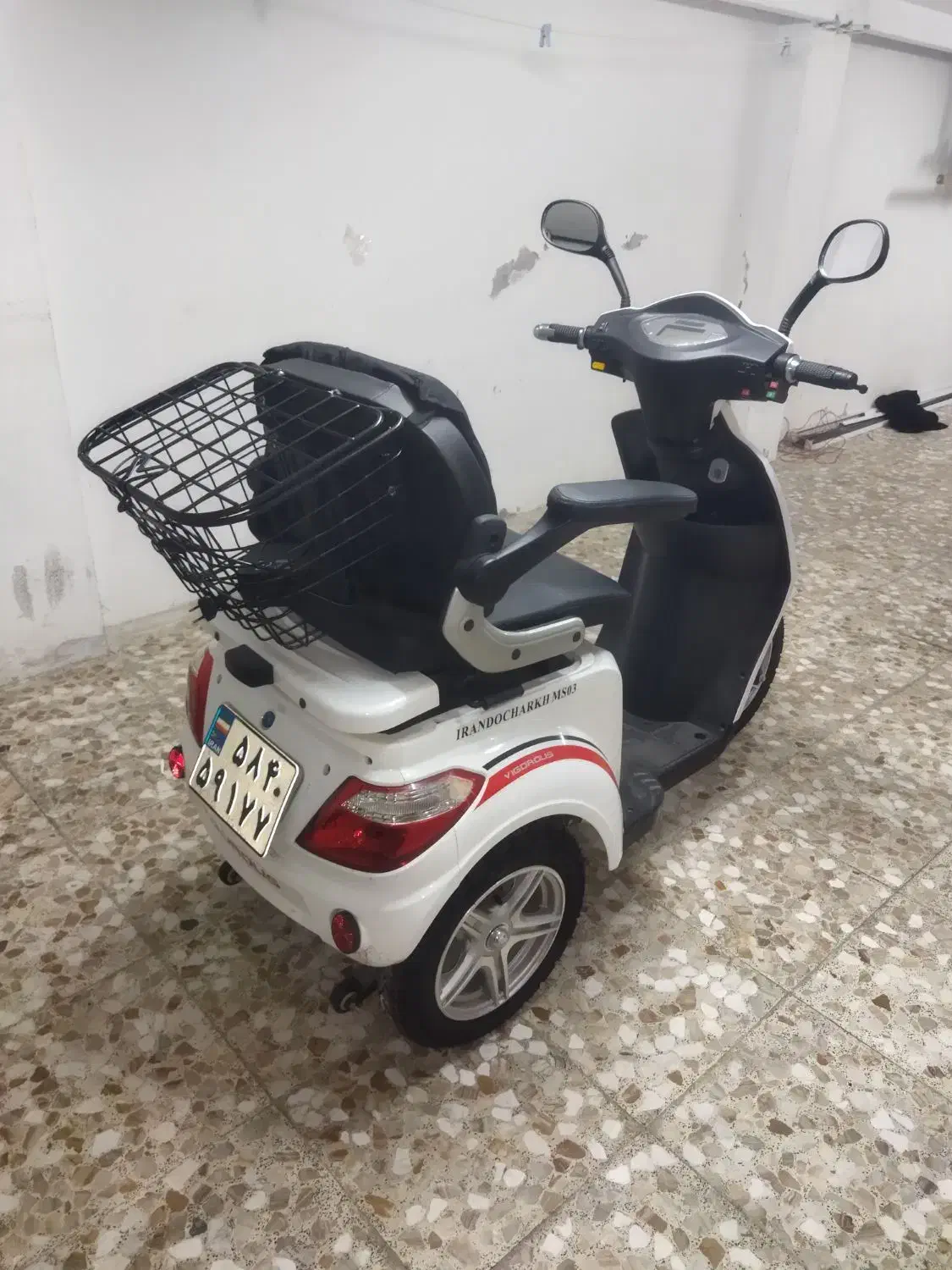 موتور سه چرخ برقی مدل 1402|موتورسیکلت|بندر انزلی, کوی واحدی|دیوار