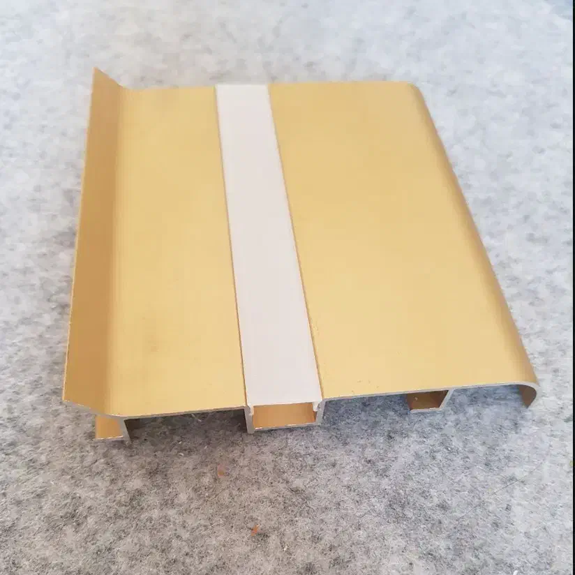 قرنیز / قرنیز نوری|لامپ و چراغ|تهران, جردن|دیوار